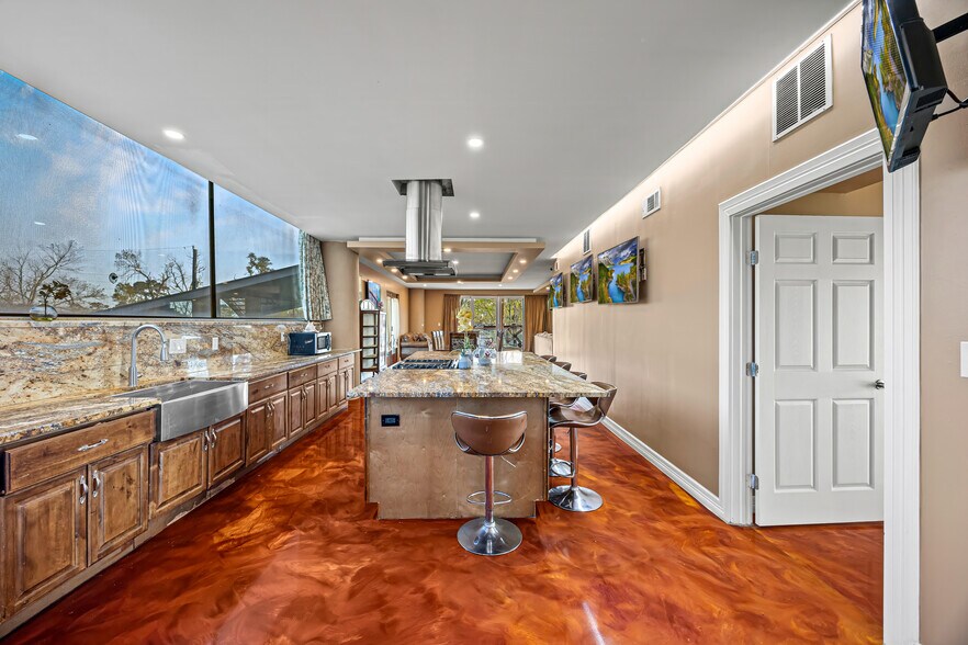 More Photos Of 4015 Luell St, Houston Specialty For Sale
