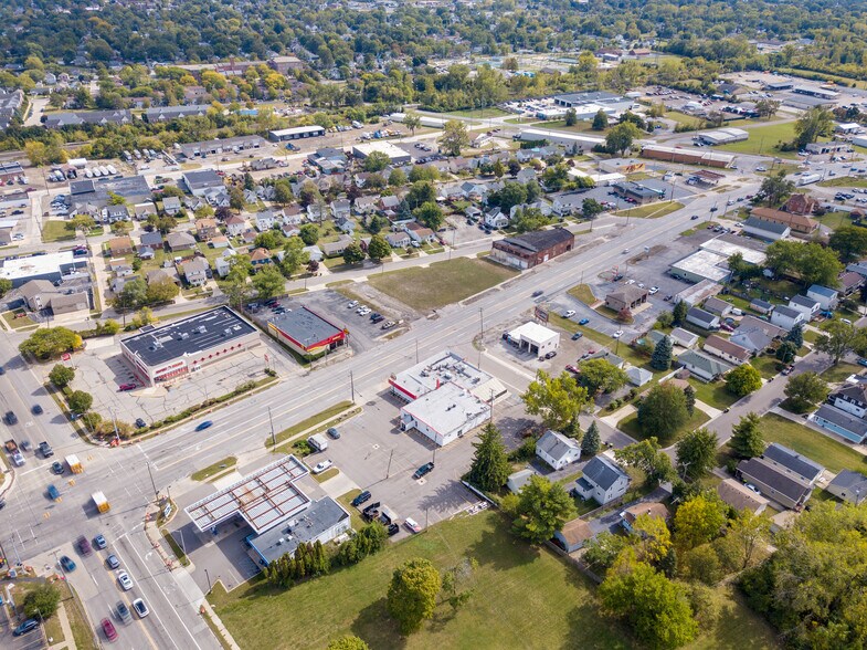 More Photos Of 542-546 S Telegraph Rd, Monroe Restaurant For Sale