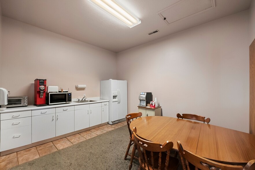 More Photos Of 216 W 4860 S, Salt Lake City Service For Sale