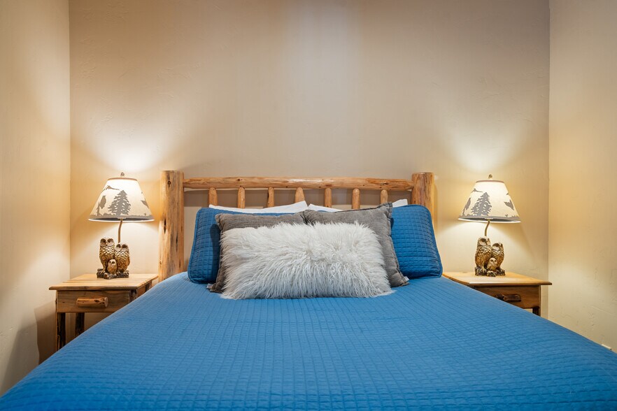 More Photos Of 1845 Hodgson Rd, Whitefish Hotel For Sale