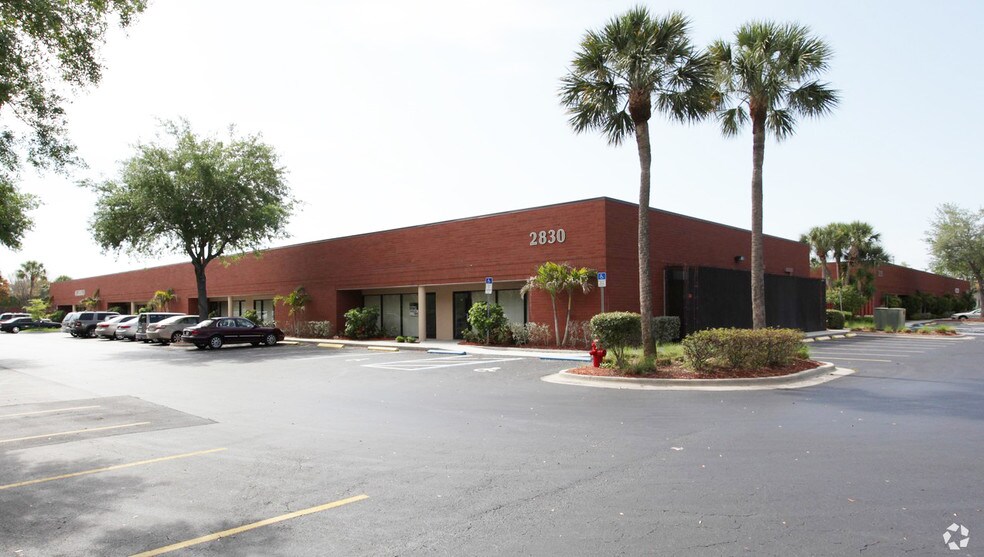 More Photos Of 2830 Winkler Ave, Fort Myers Office Residential For Lease