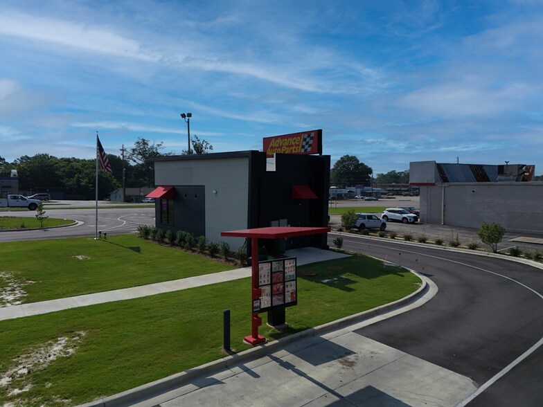More Photos Of 400 S Memorial Dr, Prattville Fast Food For Sale