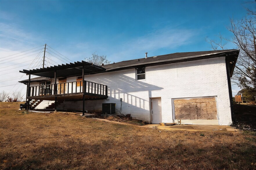 More Photos Of 706 Collins Hill Rd, Lawrenceville Office For Sale