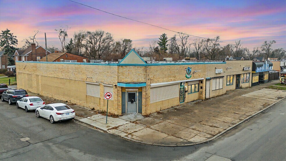 Primary Photo Of 13703 W McNichols Rd, Detroit General Retail For Sale