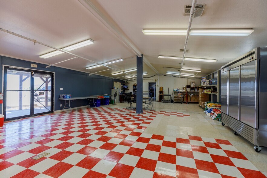 More Photos Of 600 E Quartz Ave, Sandy Valley Convenience Store For Sale