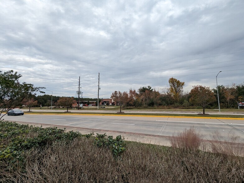 More Photos Of Business Center Dr, Pearland Land For Sale