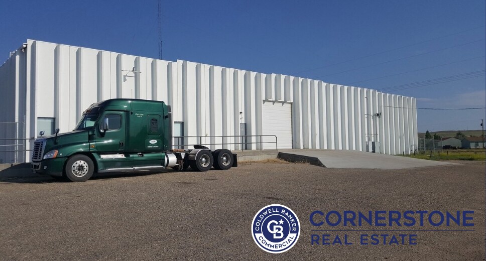 More Photos Of 6450 E Yellowstone Hwy, Evansville Warehouse For Lease