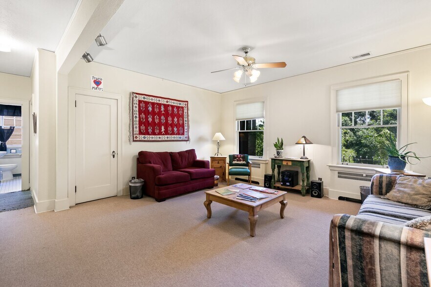 More Photos Of 128-130 E Monument St, Colorado Springs Office Residential For Sale