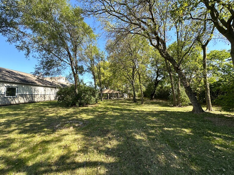 More Photos Of 136 Heid Ave, Dayton Rehabilitation Center For Sale