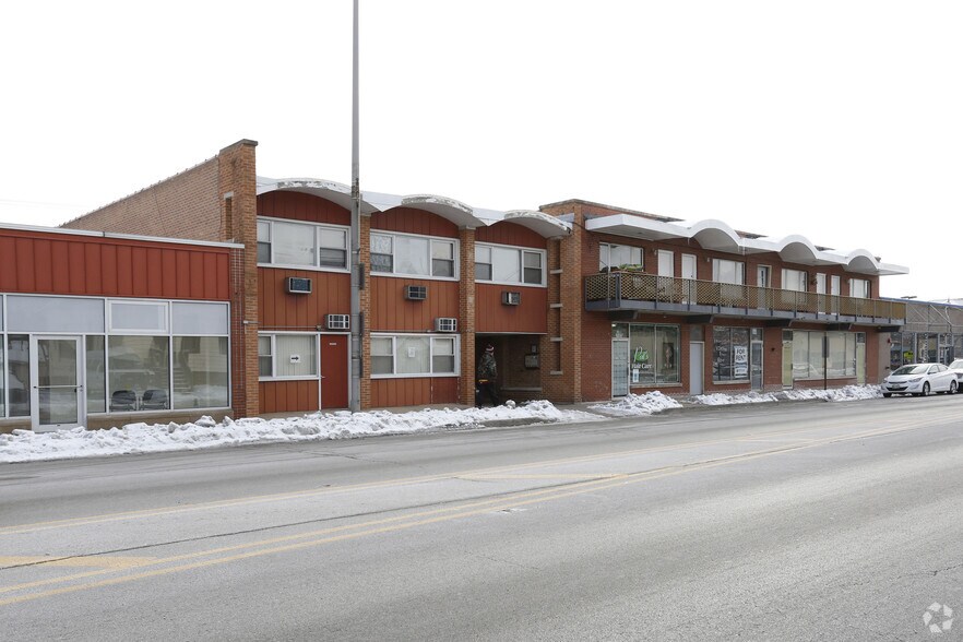 More Photos Of 12147-12151 S Western Ave, Blue Island Storefront Retail Residential For Lease
