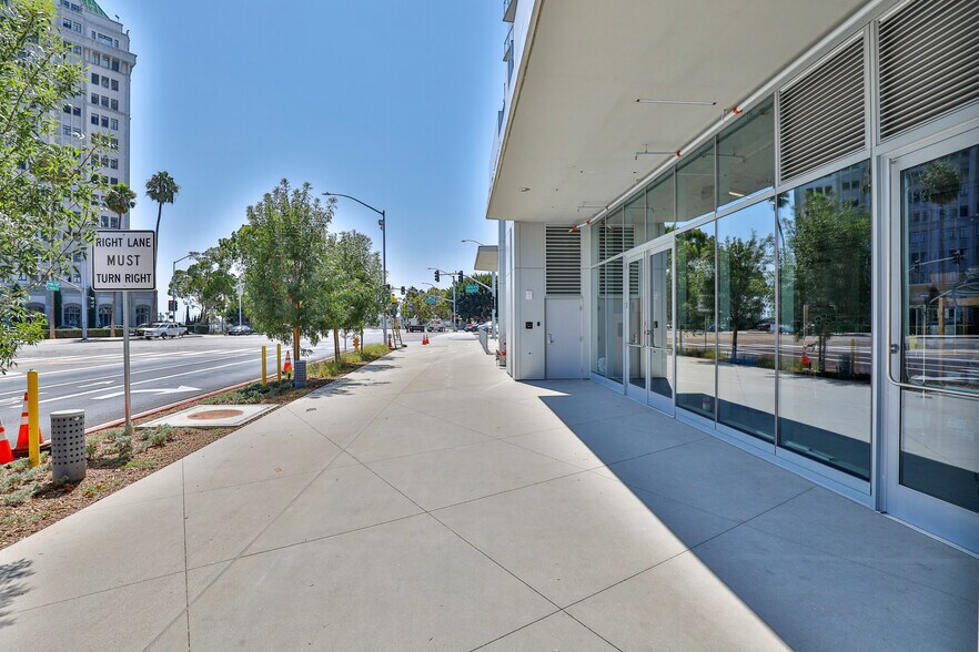 More Photos Of 777 E Ocean Blvd, Long Beach Apartments For Lease