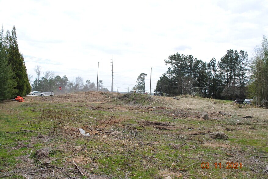 More Photos Of 13180 Veterans Memorial Hwy, Douglasville Land For Sale