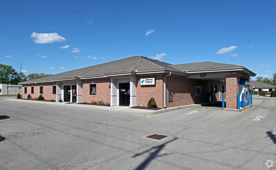 More Photos Of 8514-8518 N Dixie Dr, Dayton Medical For Lease