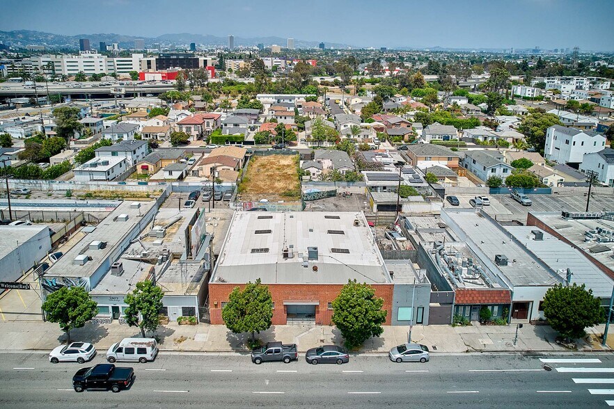 More Photos Of 2672 S La Cienega Blvd, Los Angeles Flex For Lease