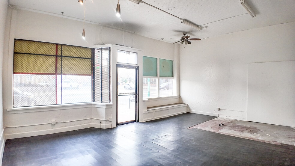 More Photos Of 3935 W Colfax Ave, Denver Storefront For Lease