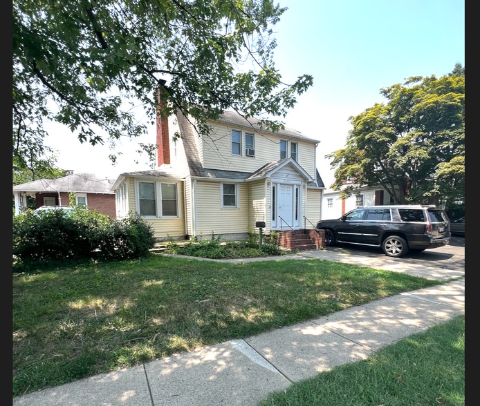 Primary Photo Of , Arlington Unknown For Sale