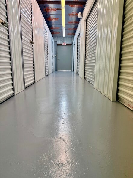 More Photos Of 540 N State Road 434, Altamonte Springs Self Storage For Sale