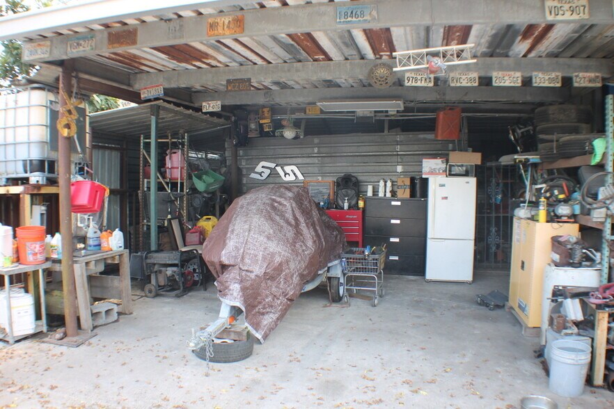 More Photos Of 13104 Cullen Blvd, Houston Land For Sale