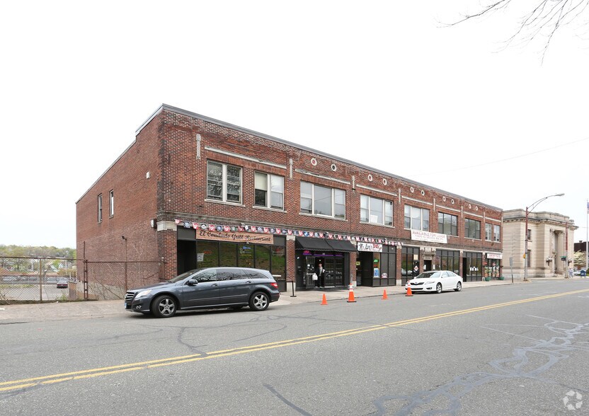 More Photos Of 93-105 Colony St, Meriden Storefront Retail Office For Sale