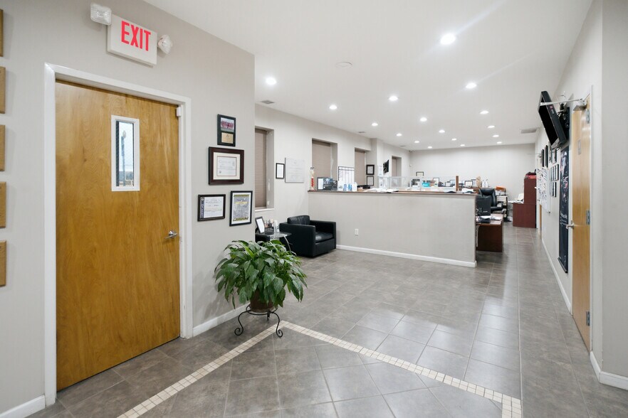 More Photos Of 315 Ralph Ave, Copiague Warehouse For Sale