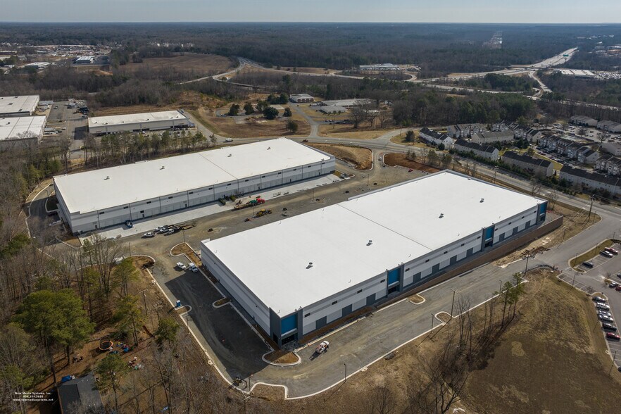 More Photos Of 10387 Lakeridge Pky, Ashland Distribution For Lease