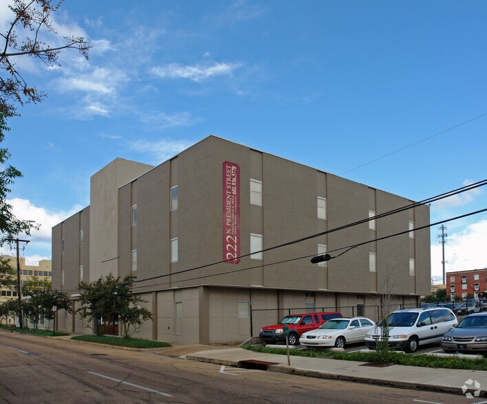 More Photos Of 222 N President St, Jackson Office Residential For Sale