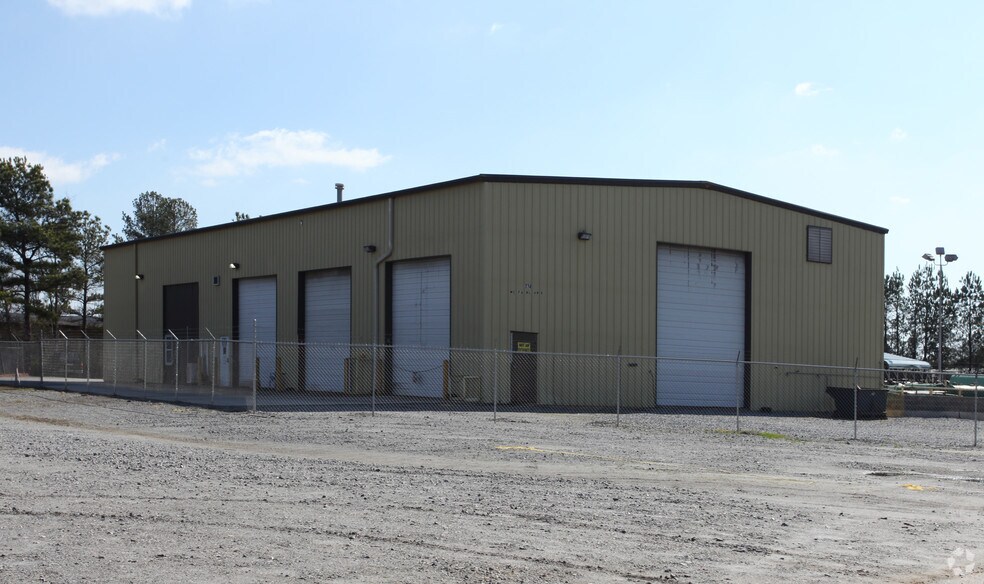 Primary Photo Of 774 McFarland Pky, Alpharetta Warehouse For Lease