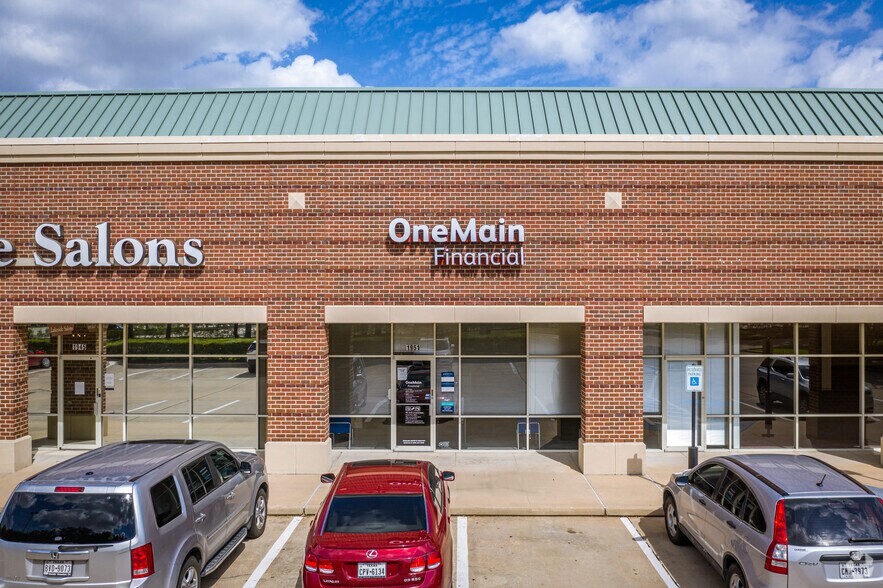 More Photos Of 16312-16322 Southwest Fwy, Sugar Land Unknown For Lease