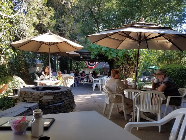 More Photos Of 2224 Main St, Julian Restaurant For Sale