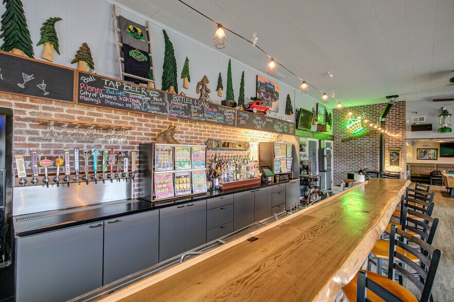 More Photos Of 3119 SR-109, Copalis Beach Restaurant For Sale