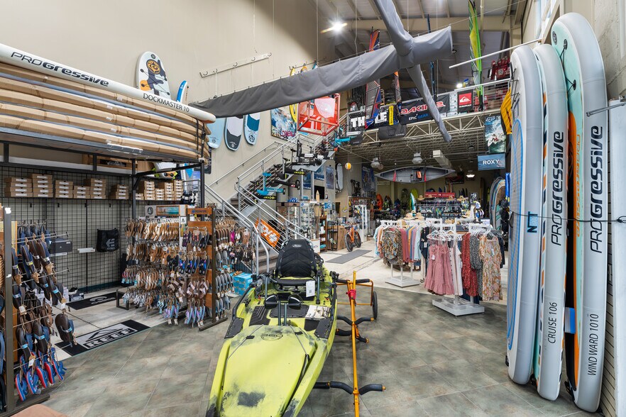 More Photos Of 3090 Ridgewood Dr, Daytona Beach Freestanding For Sale