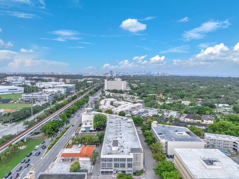 More Photos Of 1430 S Dixie Hwy, Coral Gables Office For Sale