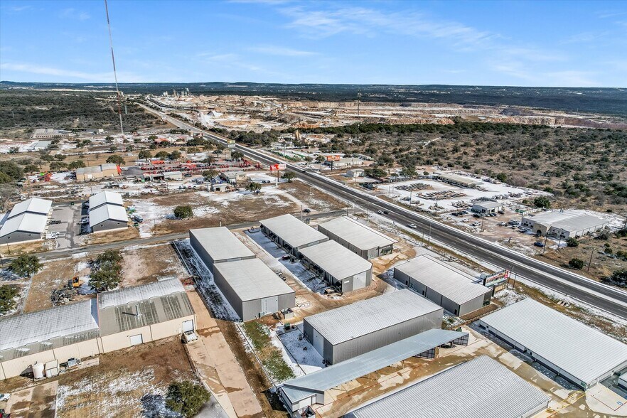 More Photos Of 397 Northridge Rd, Marble Falls Unknown For Lease