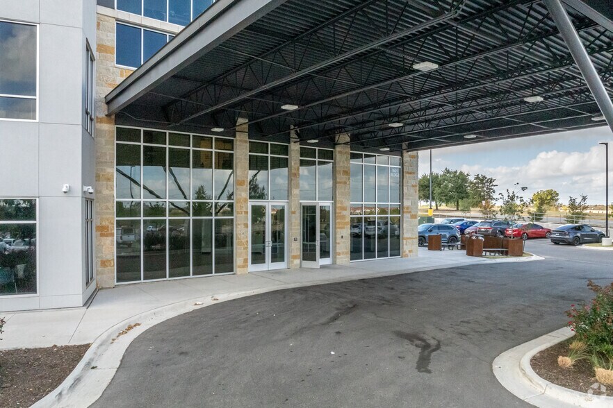 More Photos Of 1601 E Pflugerville Pky, Pflugerville Unknown For Lease