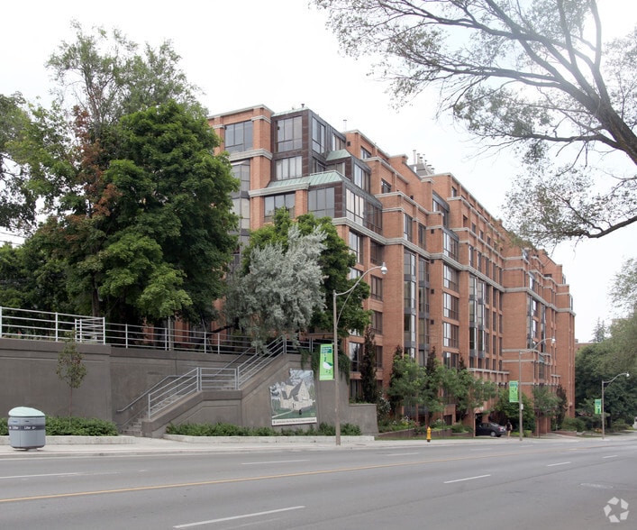 More Photos Of 2900 Yonge St, Toronto Apartments For Sale