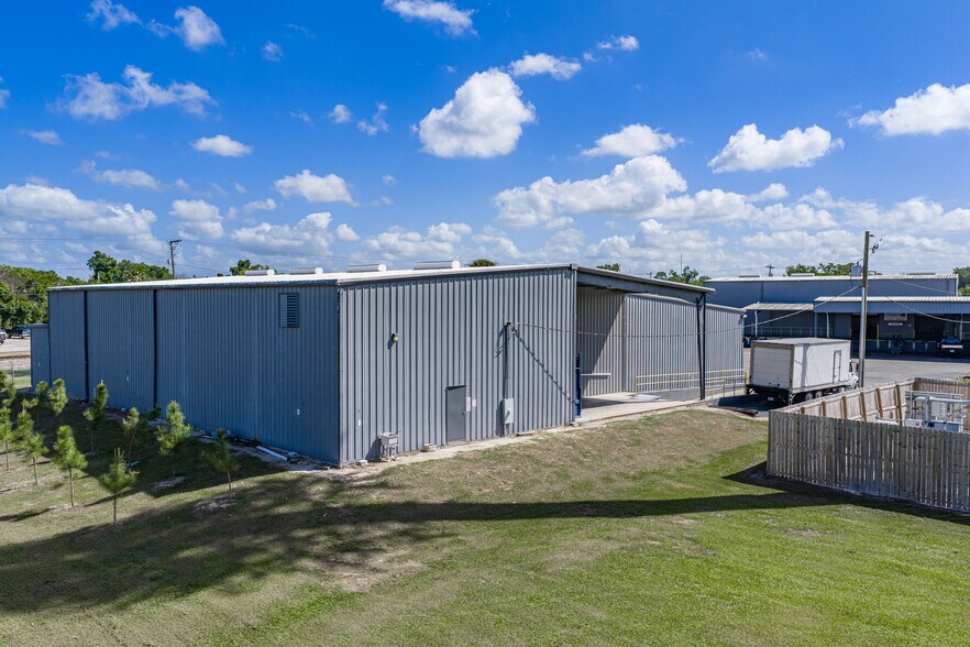 More Photos Of 3120 N Dover Rd, Dover Refrigeration Cold Storage For Sale