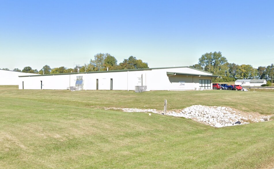 More Photos Of 2412 S Crabtree Dr, Princeton Warehouse For Lease