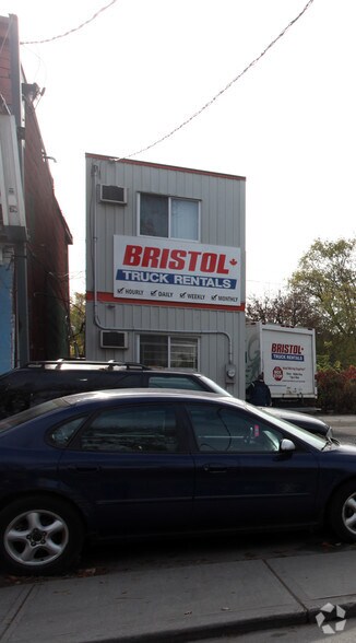 More Photos Of 77-79 Nassau St, Toronto Freestanding For Sale