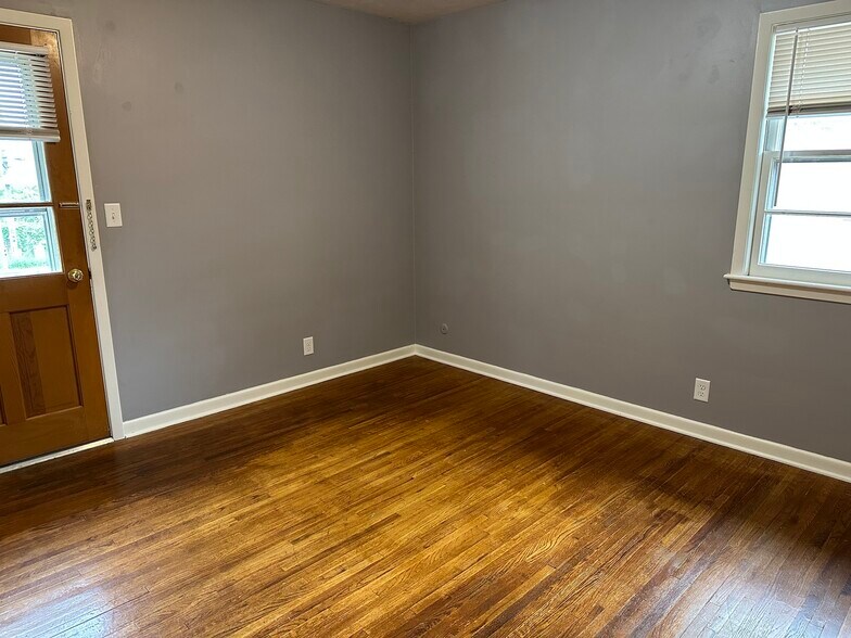 More Photos Of 2501 A St, Lincoln Apartments For Sale