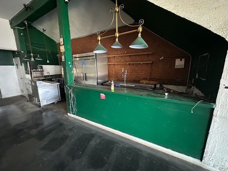 More Photos Of 3301-3311 Motor Ave, Los Angeles Apartments For Lease