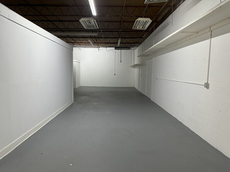 More Photos Of 3214-3218 Lenox Ave, Jacksonville Service For Lease