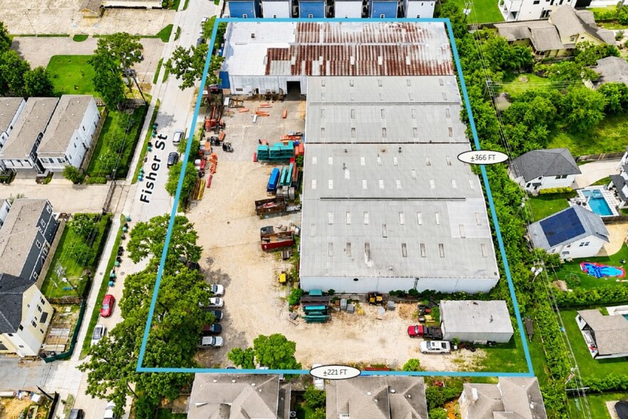 More Photos Of 924 Fisher St, Houston Warehouse For Lease