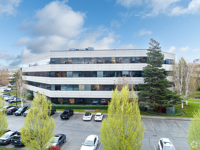 More Photos Of 20415 72nd Ave S, Kent Unknown For Lease