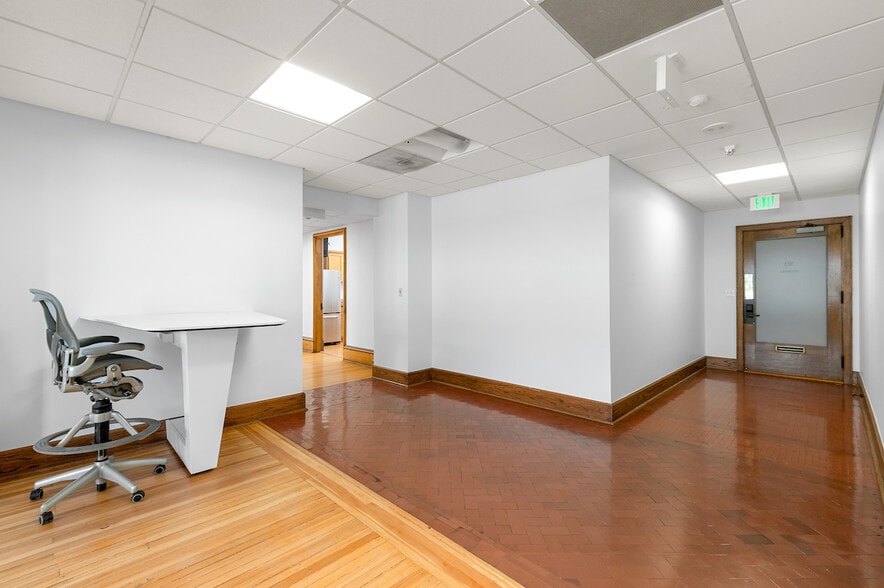 More Photos Of 730 17th St, Denver Office For Sale