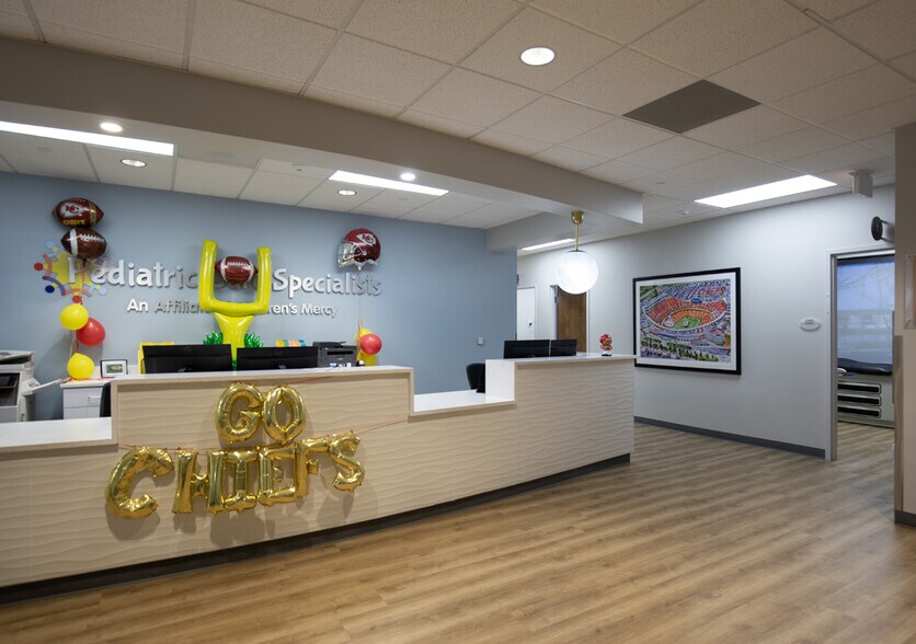 More Photos Of 7400 W 129th St, Overland Park Office For Sale