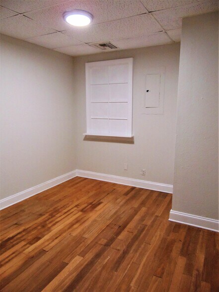 More Photos Of 1-9 S Swinton Ave, Delray Beach Storefront Retail Office For Lease