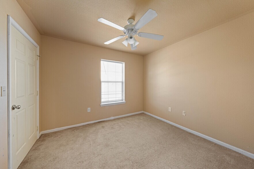 More Photos Of 5500 Hwy 75, Carville Apartments For Sale