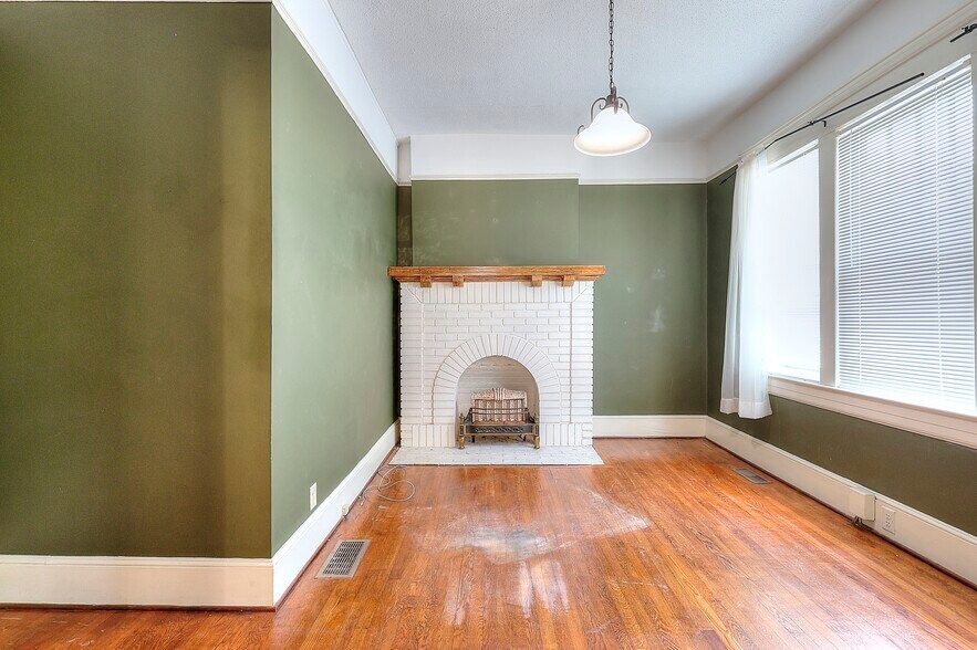 More Photos Of 338 N Broad St, Monroe Office Residential For Sale