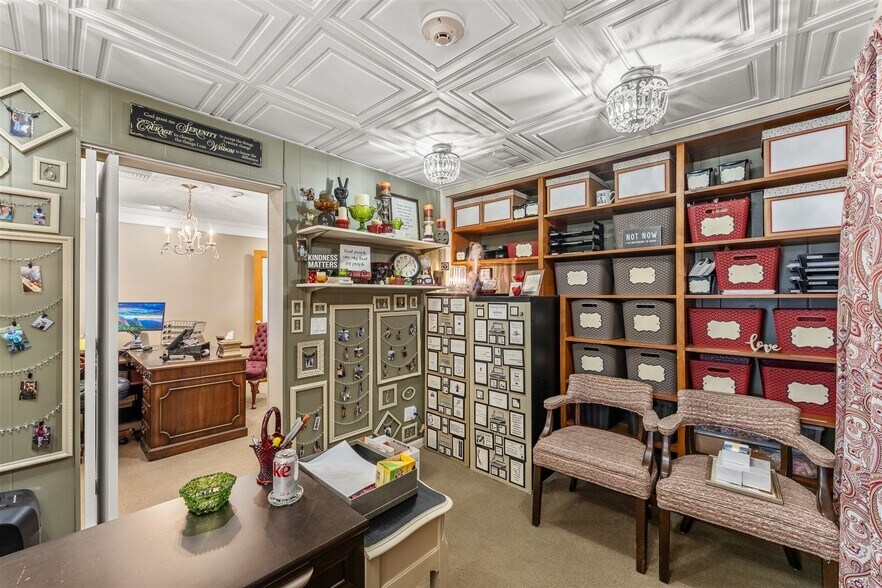 More Photos Of 525 N Harbor City Blvd, Melbourne Office For Sale