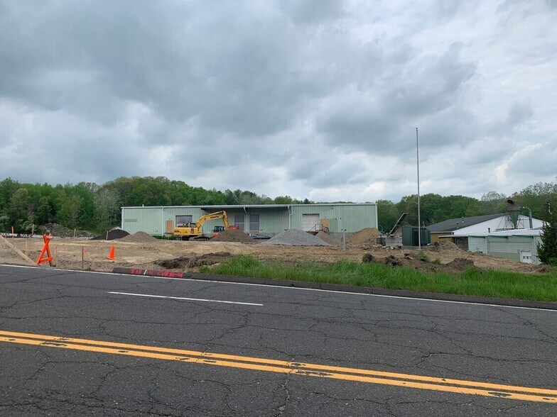 More Photos Of 1565 Monroe Tpke, Monroe Land For Lease